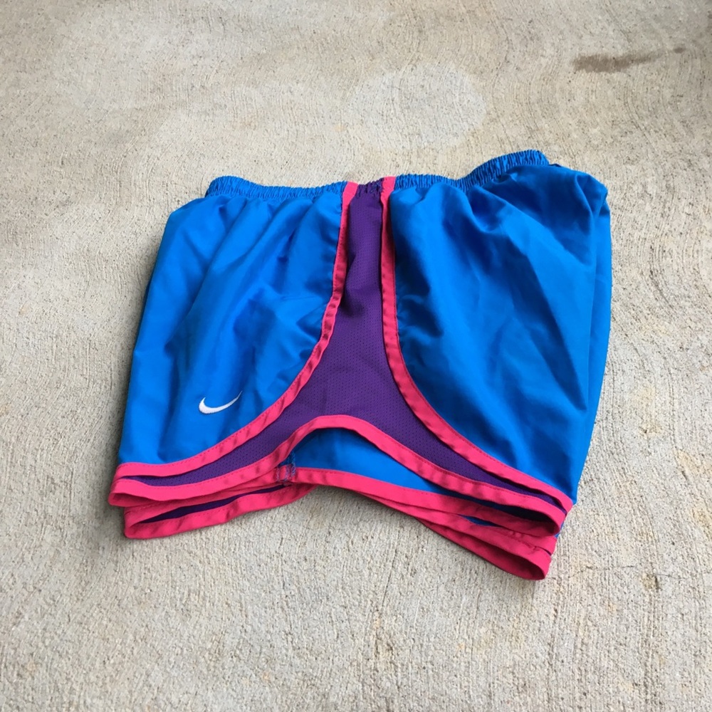 Nike running shorts - Picture 6 of 6